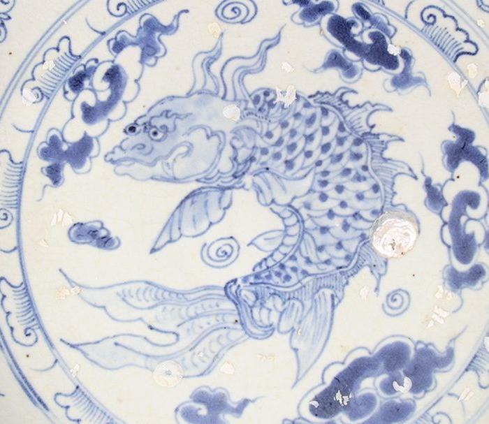 明代 景泰安南窑青花摩羯鱼大盘
