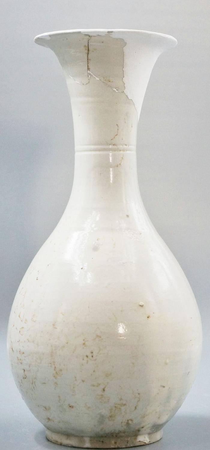 * 河南鹤壁窑玉壶春瓶(长颈瓶)