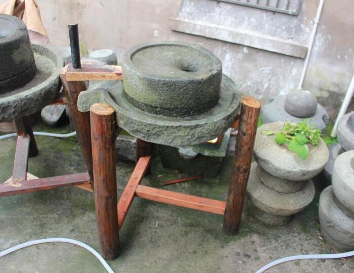 纯天然老石磨磨盘 石磨豆浆 石磨茶台茶几茶桌原生态实木茶几