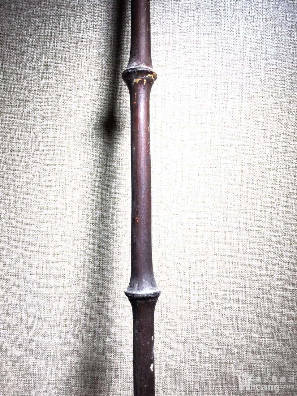 拐杖,使用轻巧,选材考究,天然弯竹,竹节非常奇怪,古代竹节代表节节高