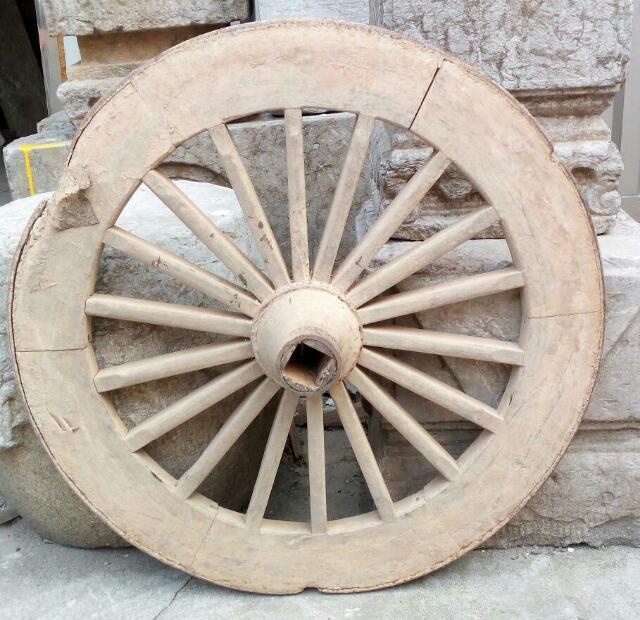 老轱辘(老木车轮)