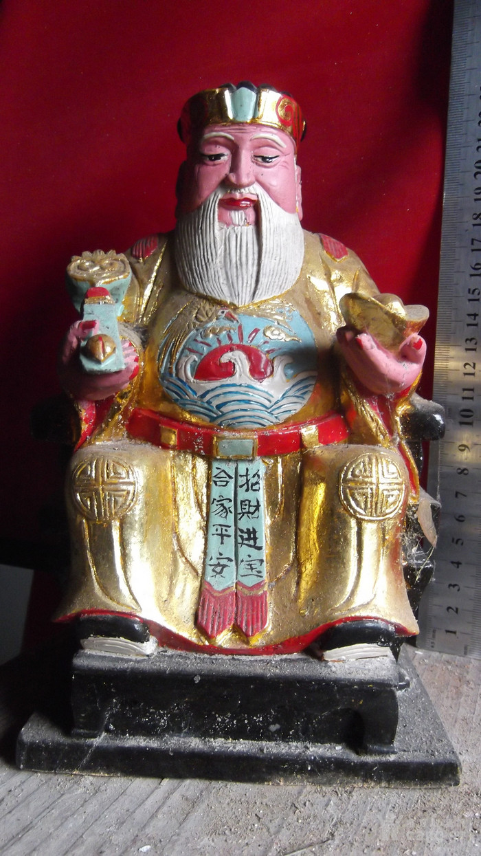 木雕福德正神土地公财神爷摆件,直接在木头上的油漆,精雕佛像