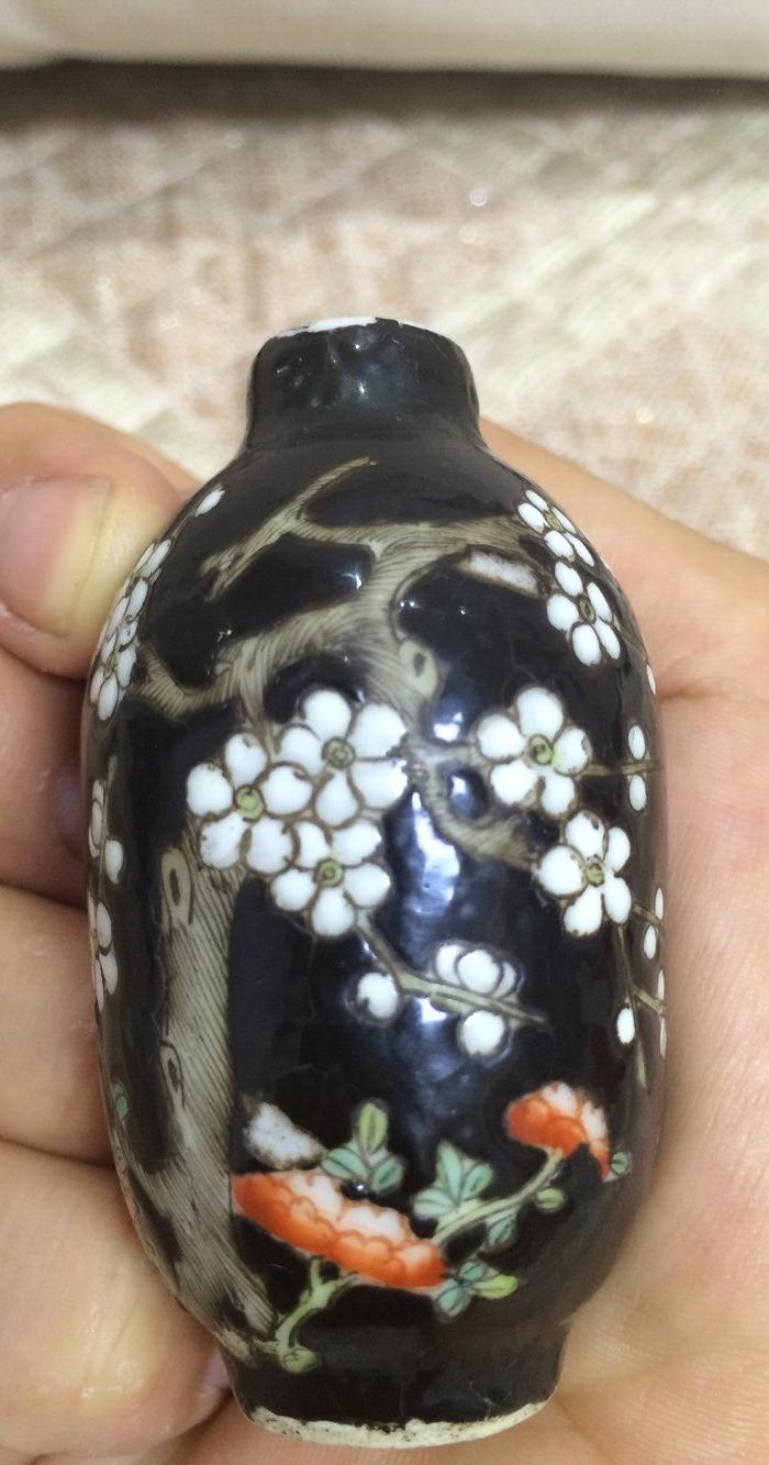 民国粉彩鼻烟壶