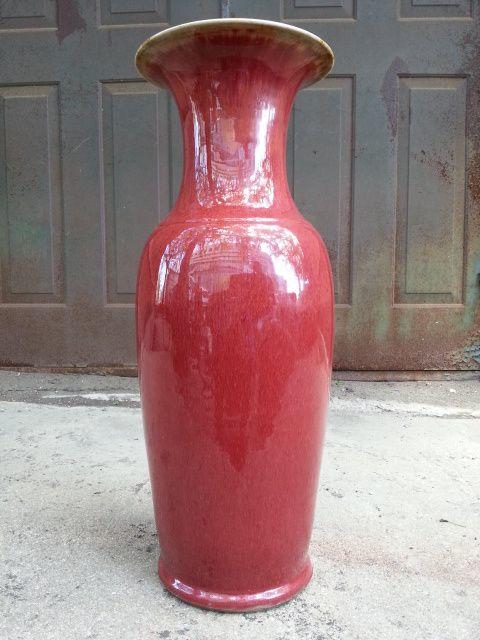 清中期郎窑红釉开片观音瓶