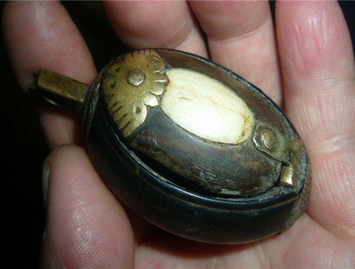 晚清·*嵌铜活·大烟膏子盒