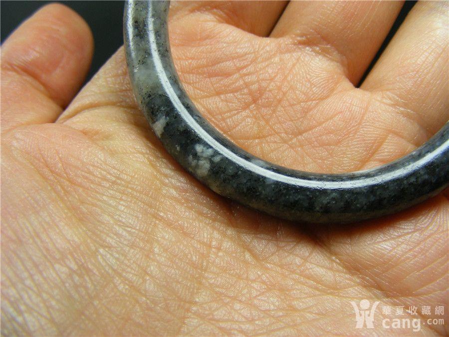 大开门 清代老和田满青花籽料细条孩童手镯(全品相)