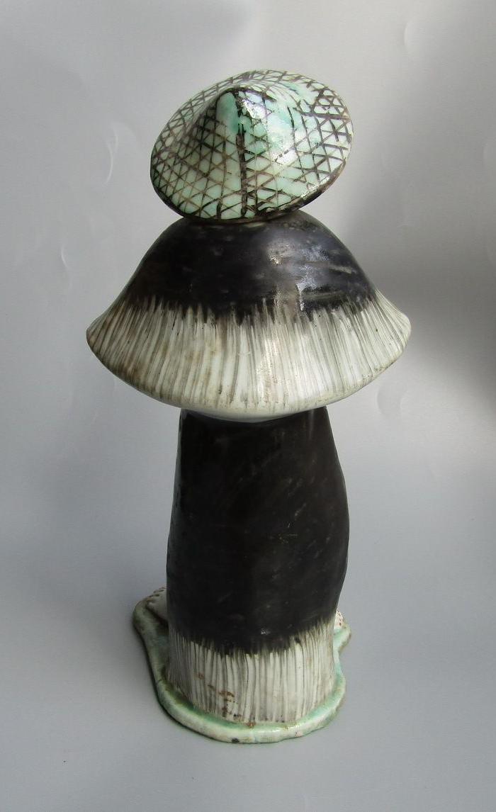 民国粉彩农夫像