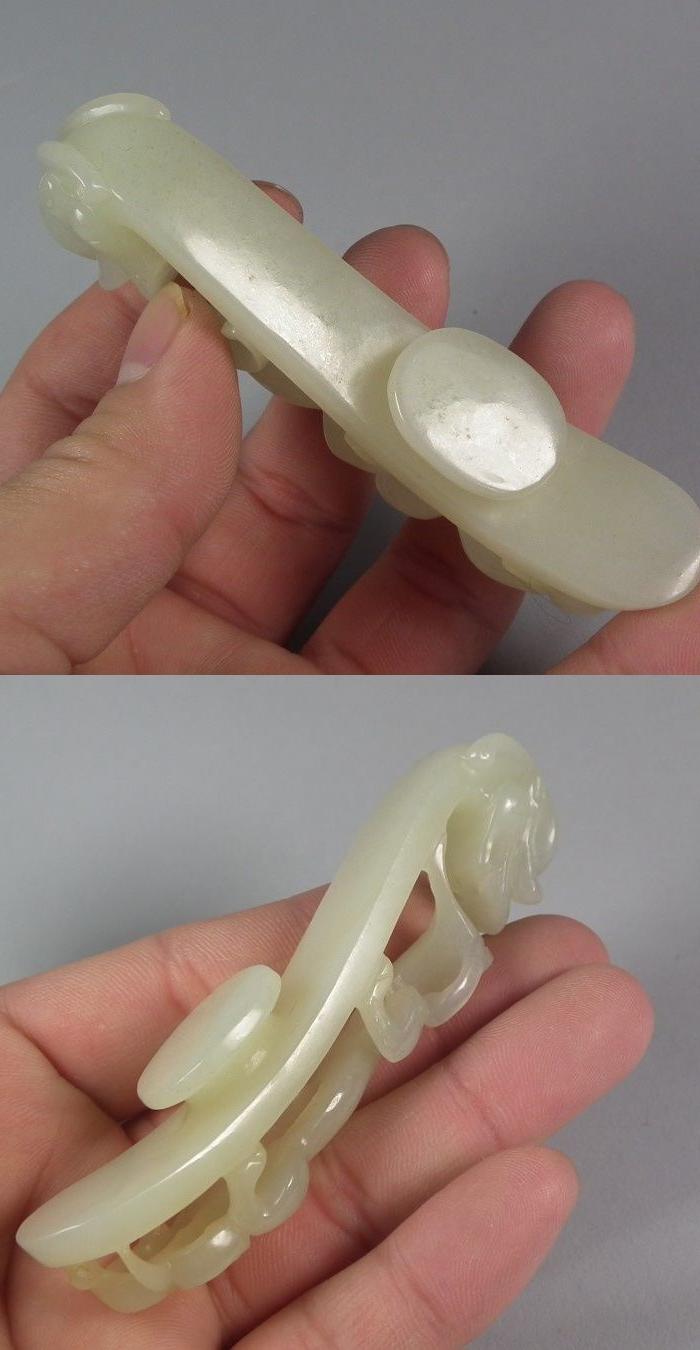 清代早期和田白玉镂空圆雕苍龙教子大玉带钩