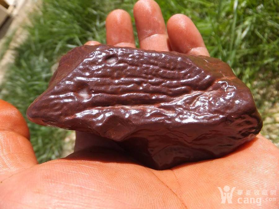 新疆哈密戈壁红泥石