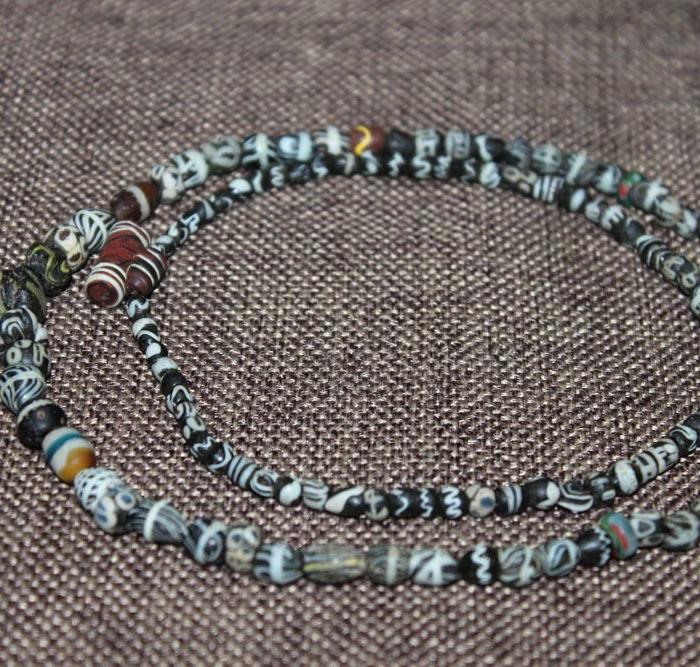 喜洋洋藏品 楼兰老琉璃珠串