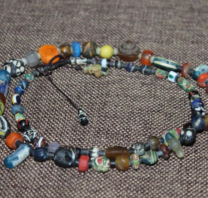 喜洋洋藏品 楼兰老琉璃多宝珠串