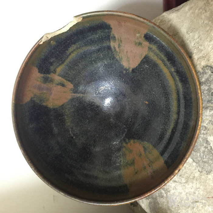 宋元磁州窑黑釉挂红狗舔大碗一只