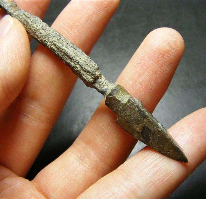 战汉鎏金三棱大*镞(包老)