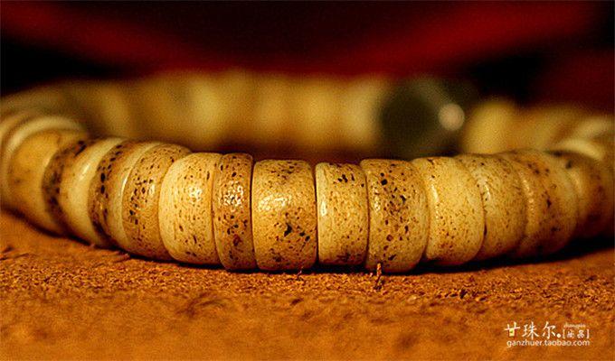 藏传老灵骨嘎巴拉佛珠