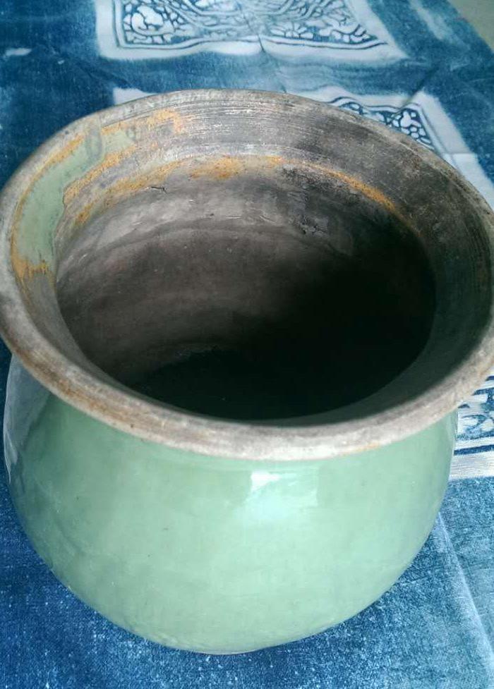 清代宜兴白砂绿釉 唾壶 渣斗 夜壶尿壶 瓷罐