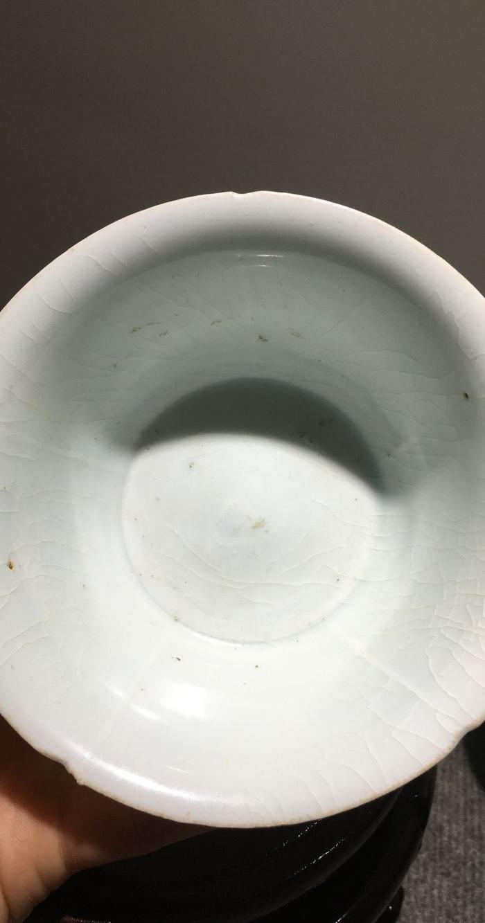 *湖田窑高足葵口盏