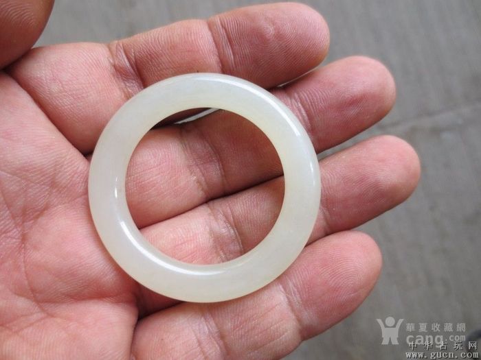 宋代白玉袈裟环