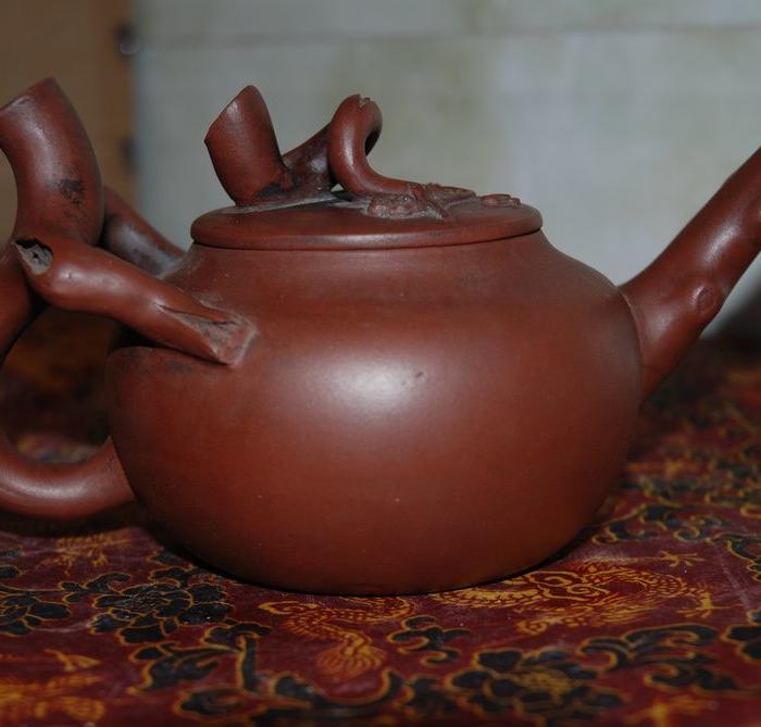 吴顺根作紫砂壶