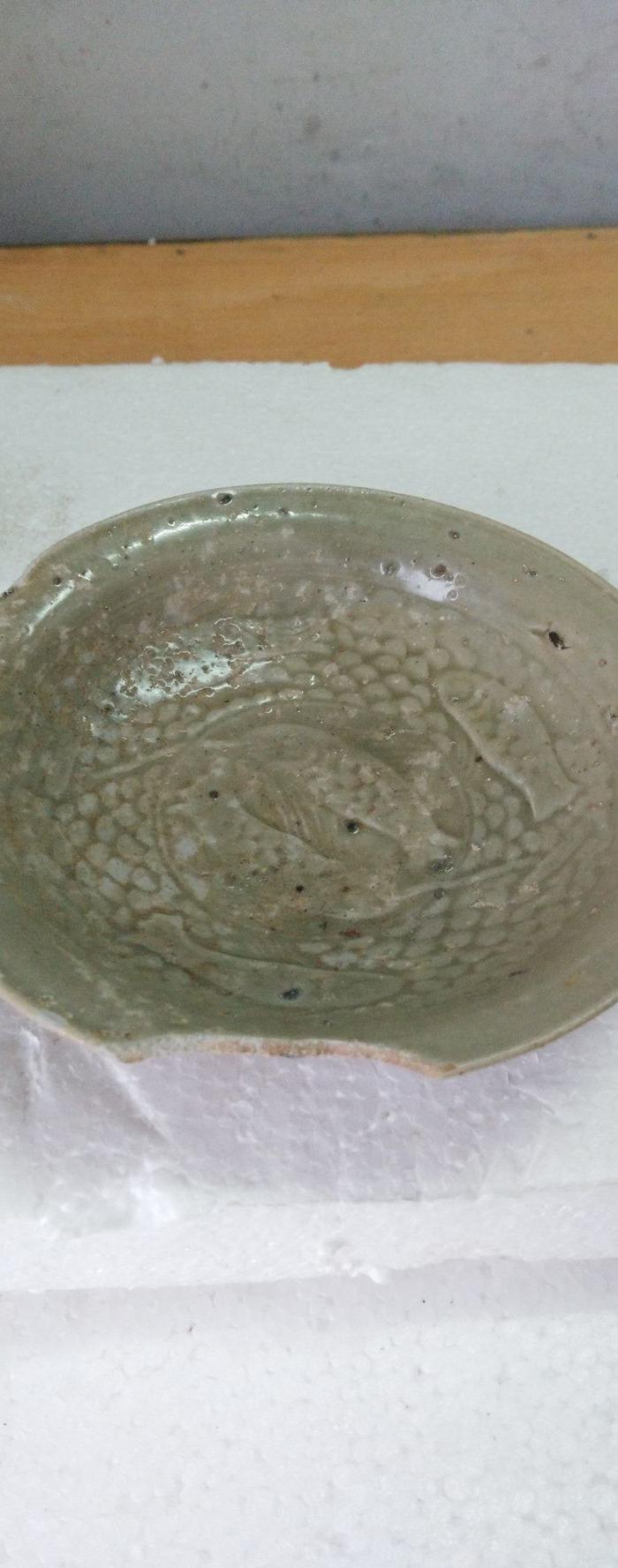 5cm     耀系永福窑,嗑边,洗内有点粘沙和剥釉,一侧烧塌现象,五鱼