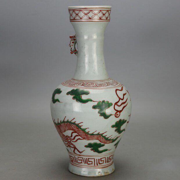 明代红绿彩三*草龙纹瓶