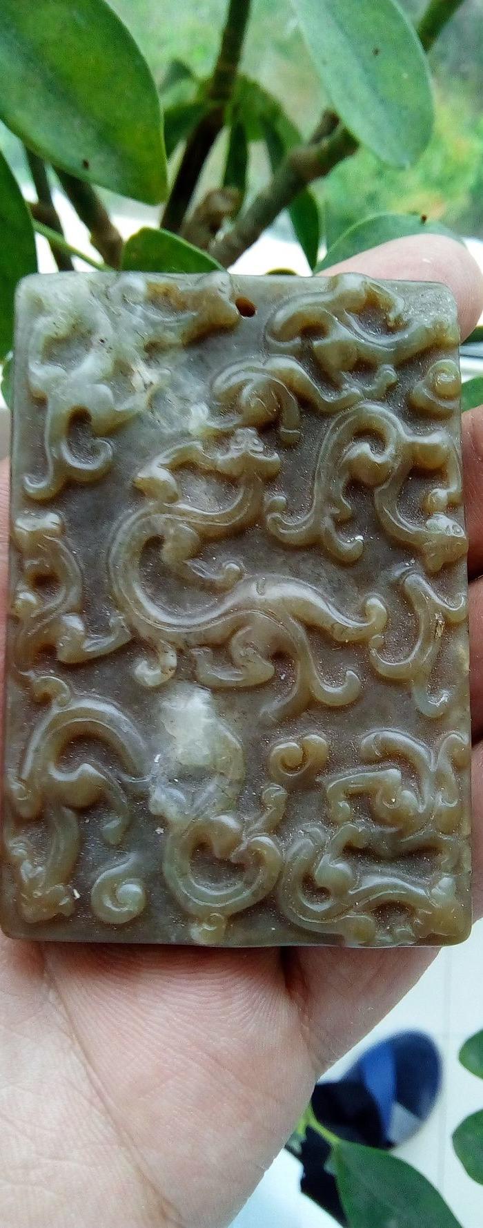 明代老和田玉玉牌