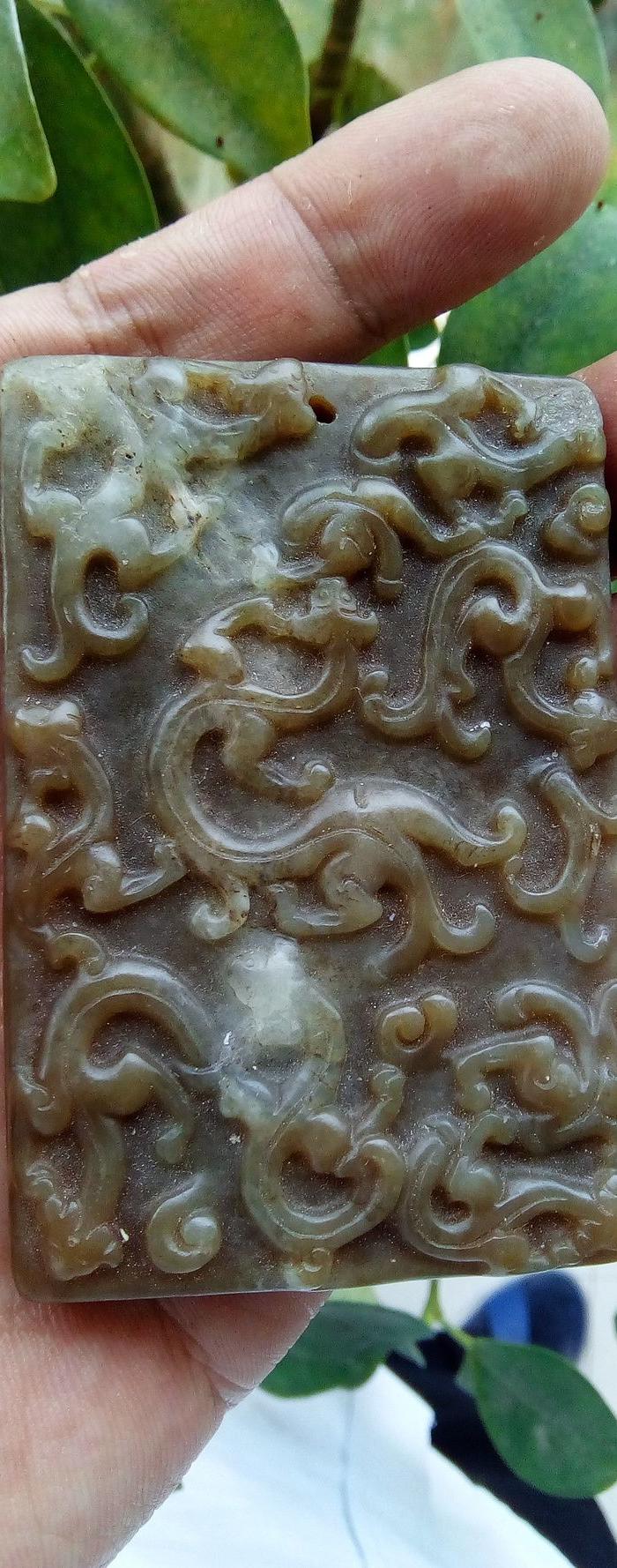 明代老和田玉玉牌