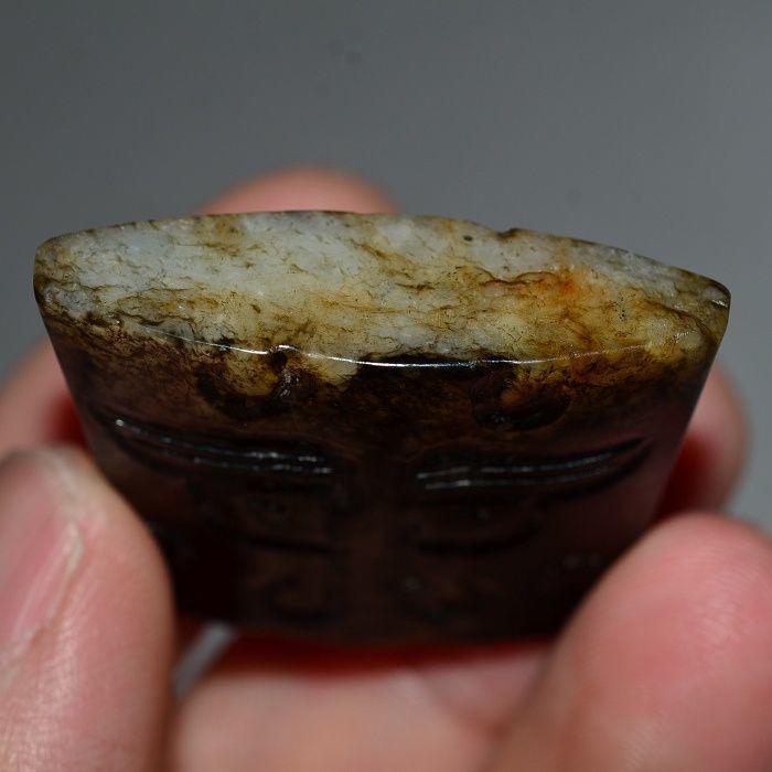 古玉老玉明清老坑和田玉黑*黑沁吉祥兽面护身佩