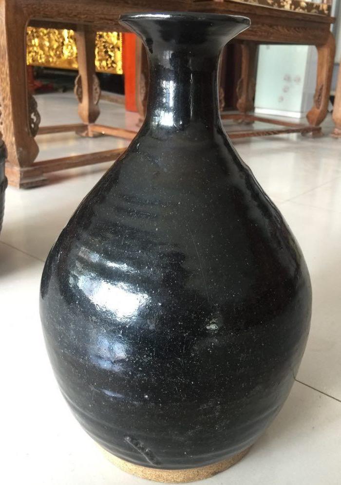 清代中期黑釉玉壶春瓶图片_来自藏友liupan_瓷器_地摊交易_华夏收藏网