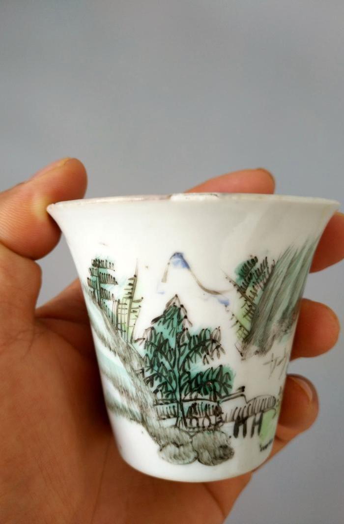 民国浅降彩马蹄杯一对