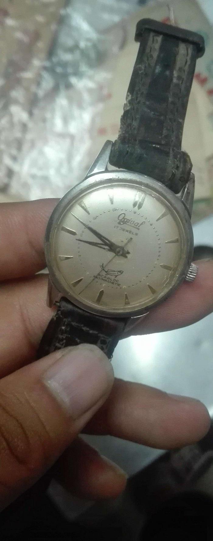 产地*收来绝对包老 瑞士注明的 fisk 手表一块 可以走