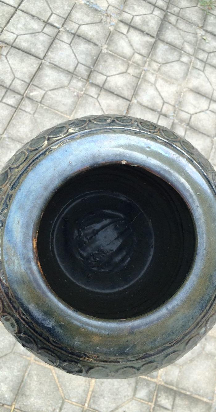 漂亮的老鱼鳞罐子一个