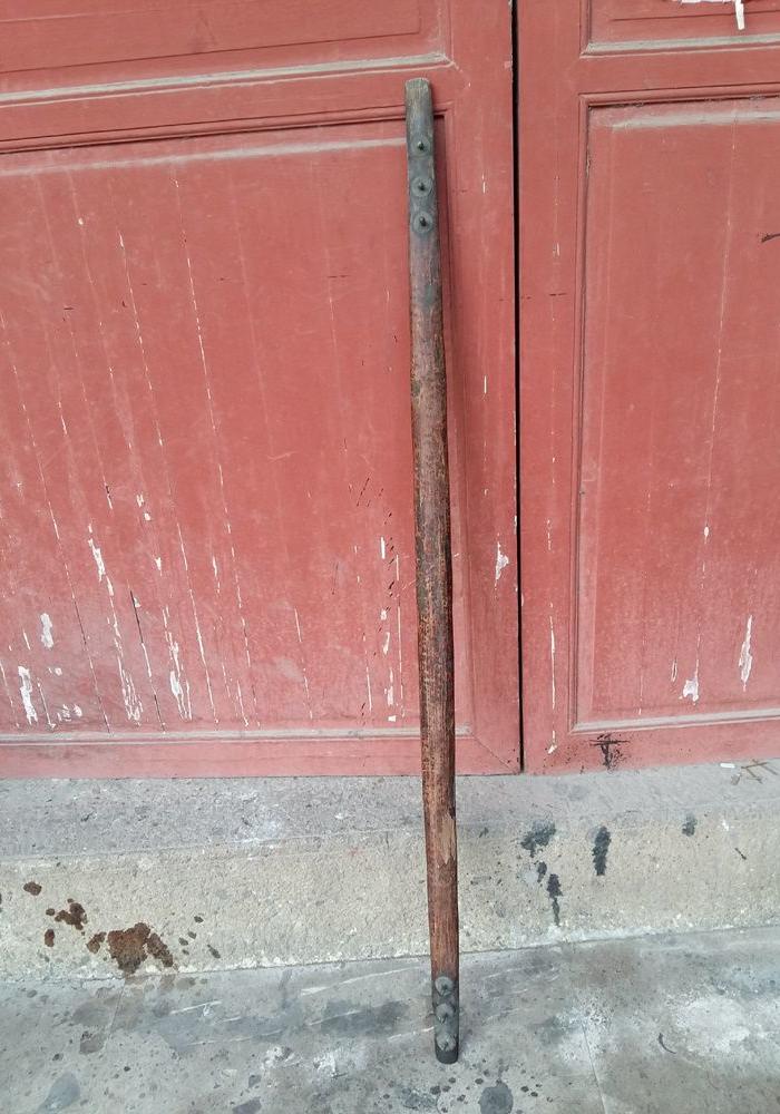 【江啸堂】藏品 古玩 晚清民国檀树木老扁担1条 古董