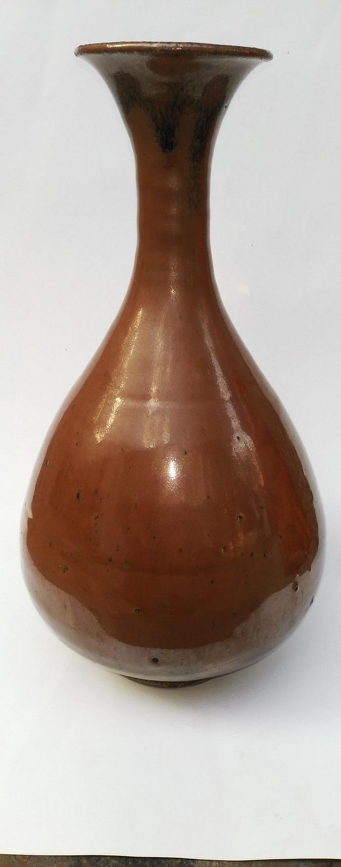 紫金釉玉壶春瓶