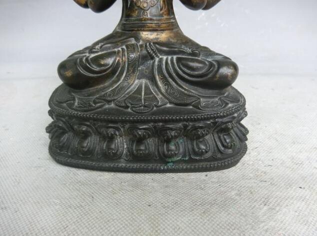 藏传佛教四手观音佛像