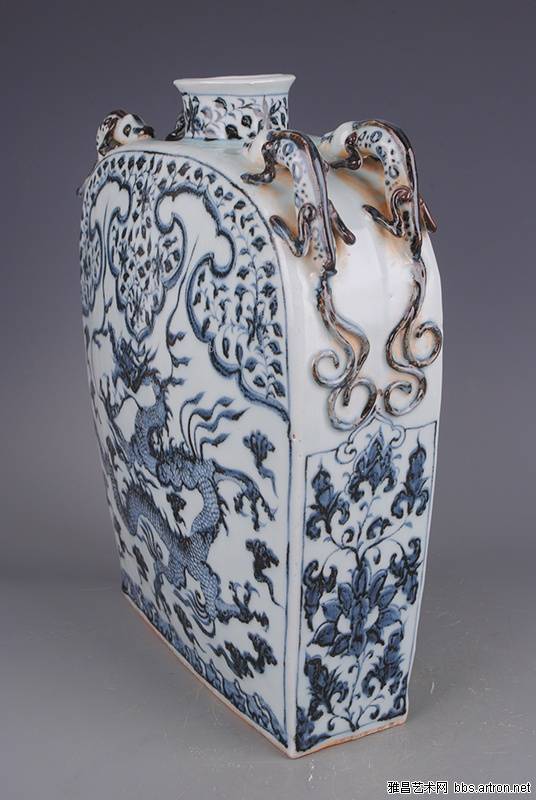 元青花四螭龙系龙纹扁壶