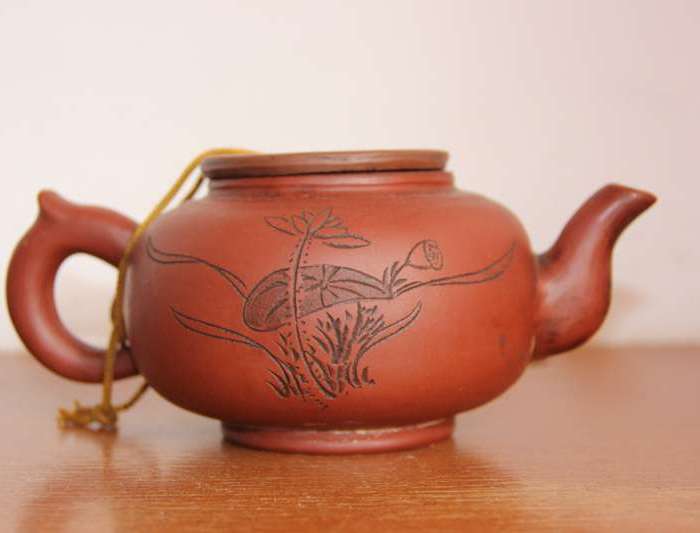 "云石"刻 紫砂壶