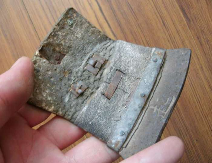 古代打火用火镰,有刻字,带火绒.