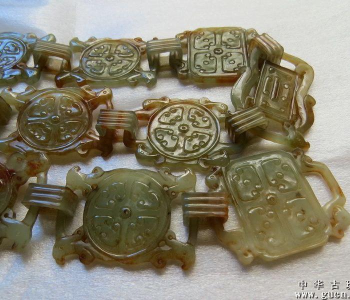 漂亮开门的明清时期的玉带