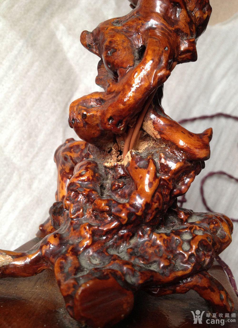 红木底坐.老树木根雕,老台灯.