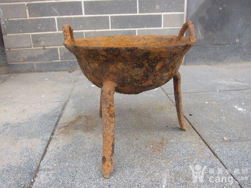 **铁器北宋三足鼎香炉老古董古玩包老保真