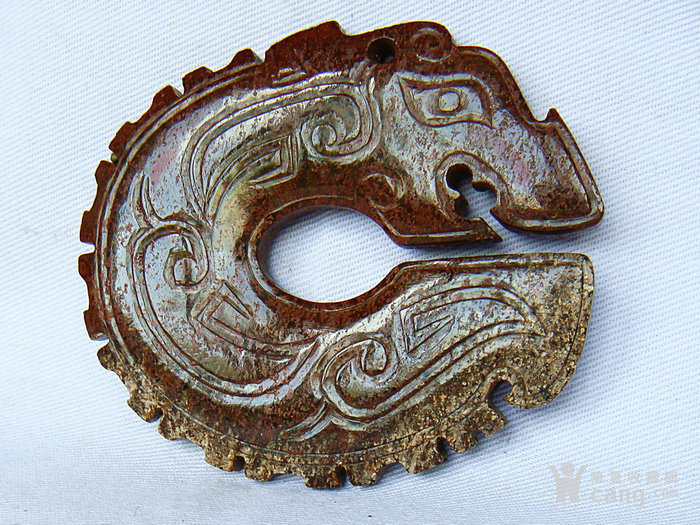 商代老和田玉龙玦7.7x6.6x0.9厘米