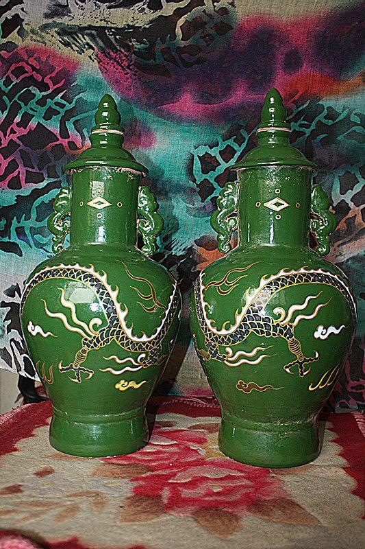 元代内府官窑珐琅彩瓶