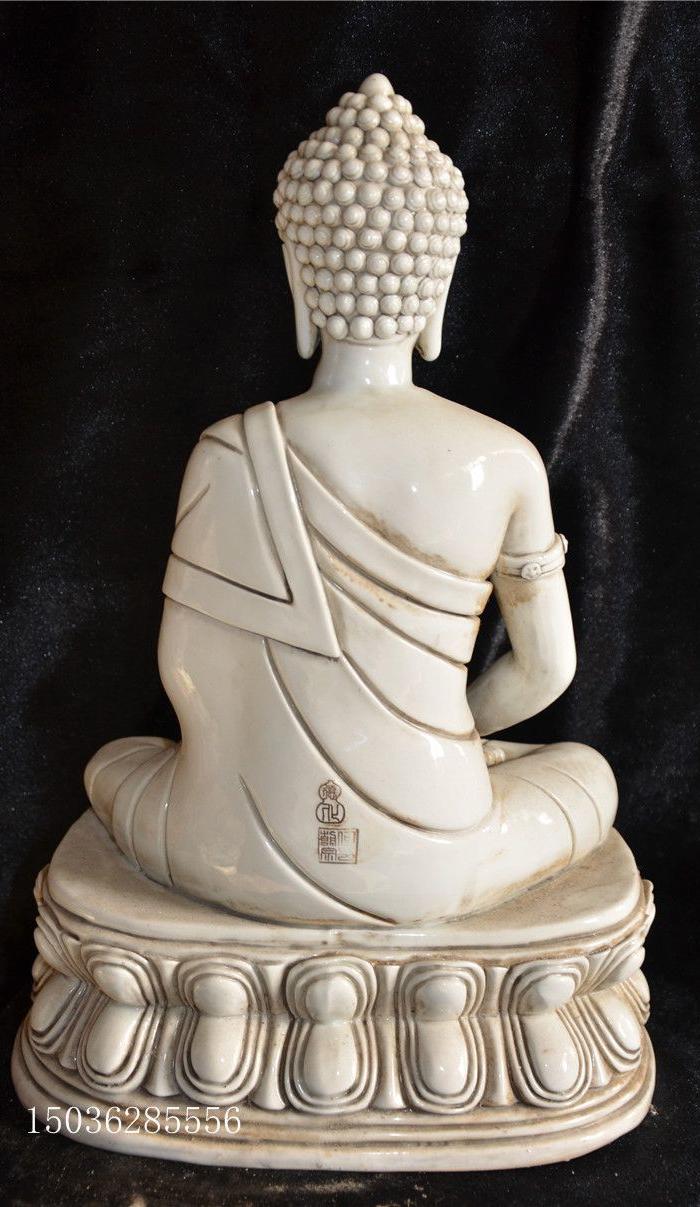 瓷器 明 明何朝宗款德化瓷圣佛40x25 年代:清晚期