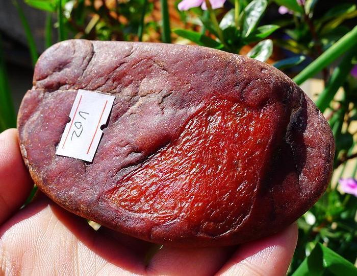 大马坎红翡开窗料v02mt