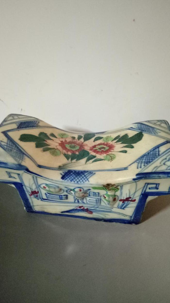 民国青花元宝猫枕