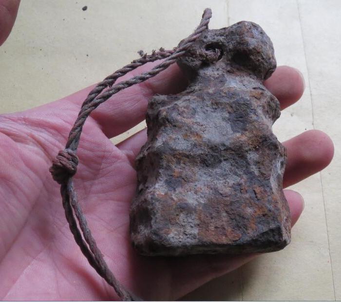 清代瑞兽铁权2个