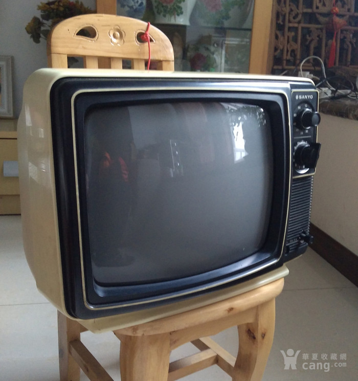 一台14寸老电视机 全品