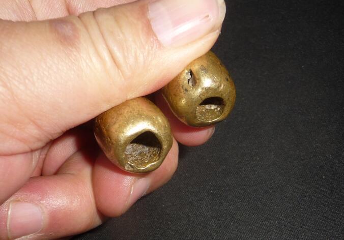 明代风磨铜珠子一对