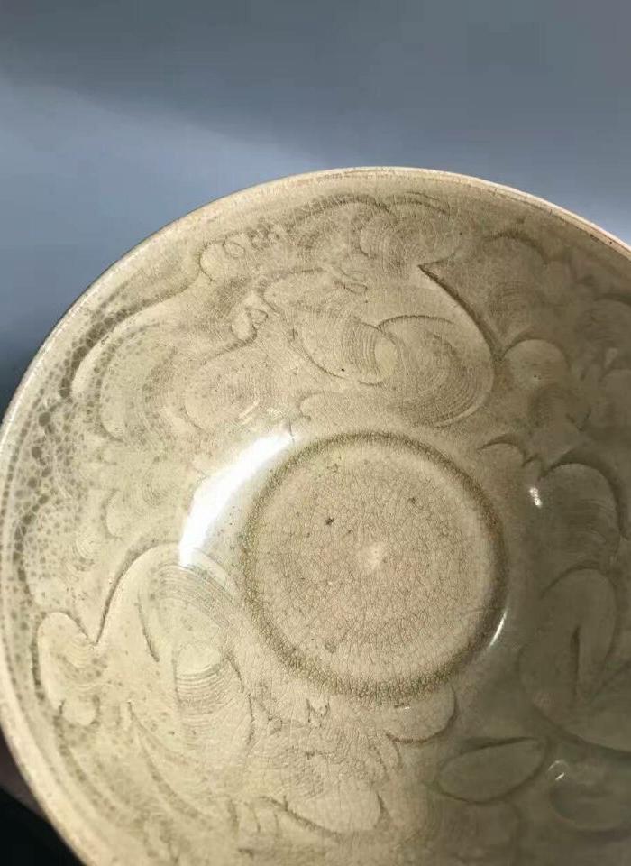 *越窑刻花碗