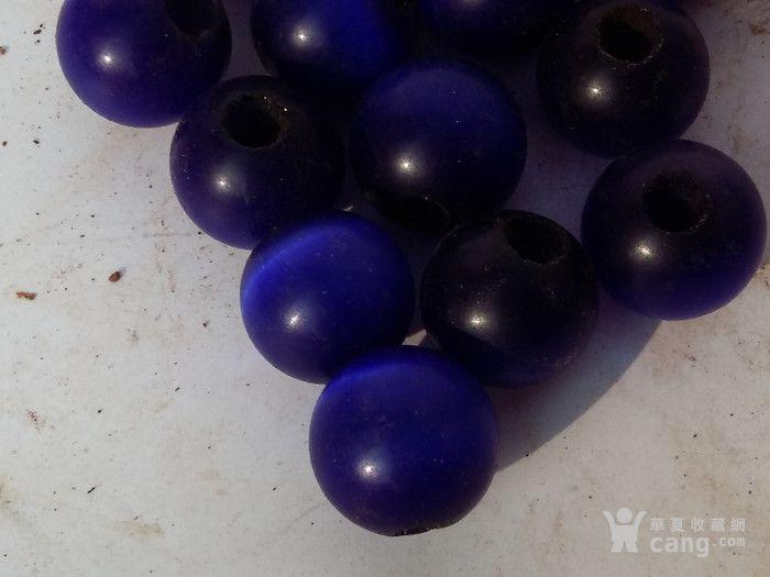 收来清代蓝色猫眼石珠子